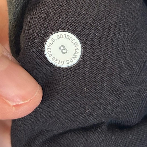 Lululemon Scuba Hoodie 365 Camo Dark Olive Black Womens Size 8 - Picture 8 of 11